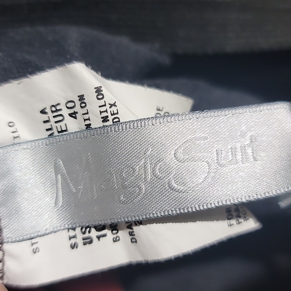 MagicSuit Women's Swimwear Solid Color Goddess One Piece Swim Suit - Picture 8 of 9